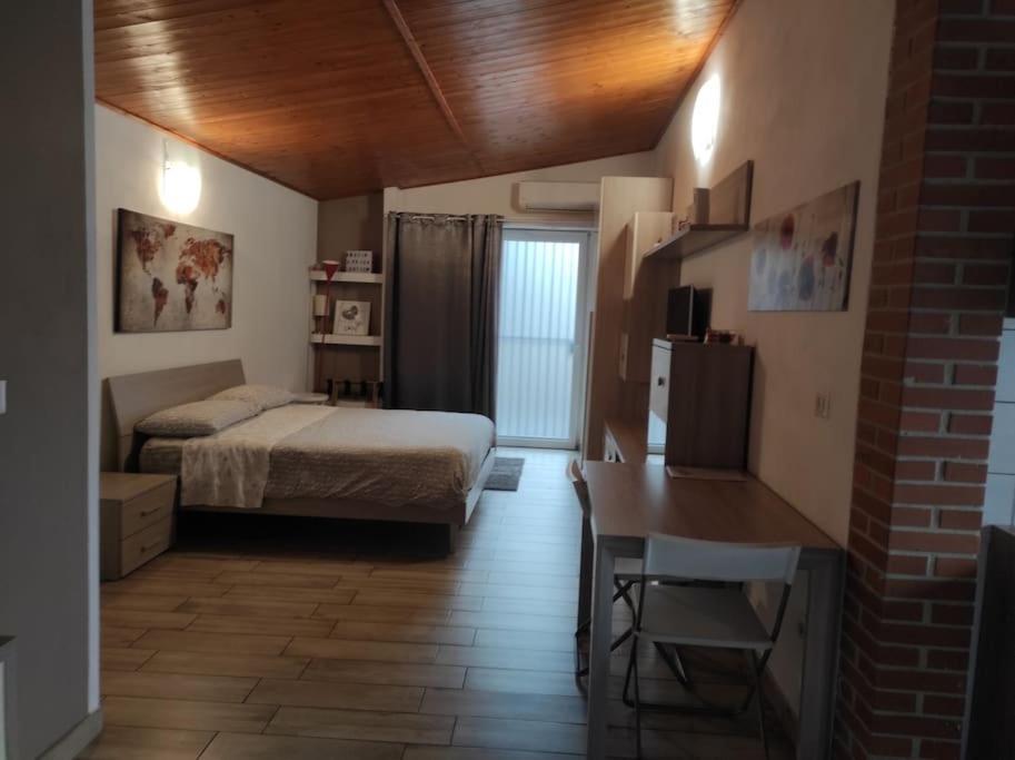 Amazing Appia Antica - Campidoglio Apartment Рим Екстериор снимка